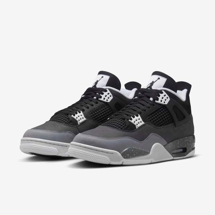 Air Jordan 4 Retro Fear — front three quarter pair