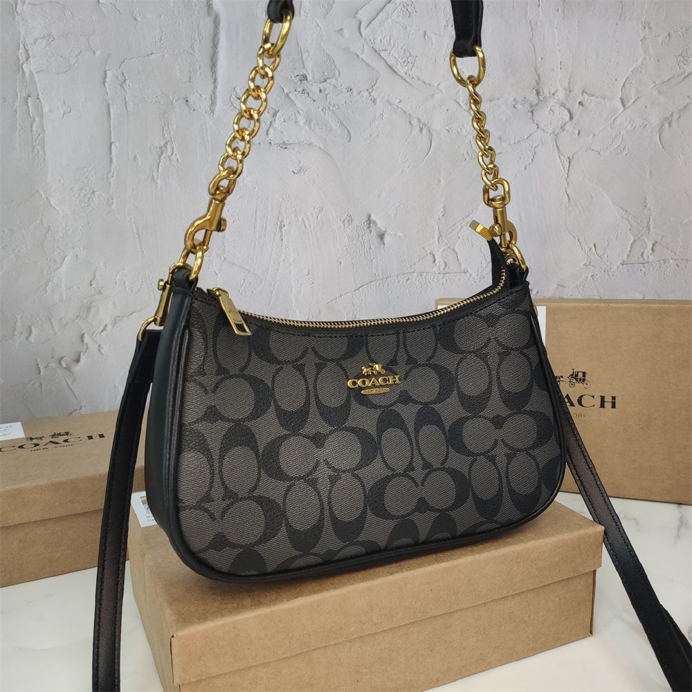Signature Chain Shoulder Bag in Black / Gray, supplier source view, full product reference view