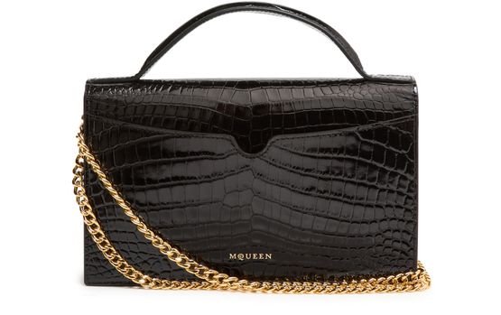 Alexander McQueen Medium Skull handbag in Black / Gold — view 3