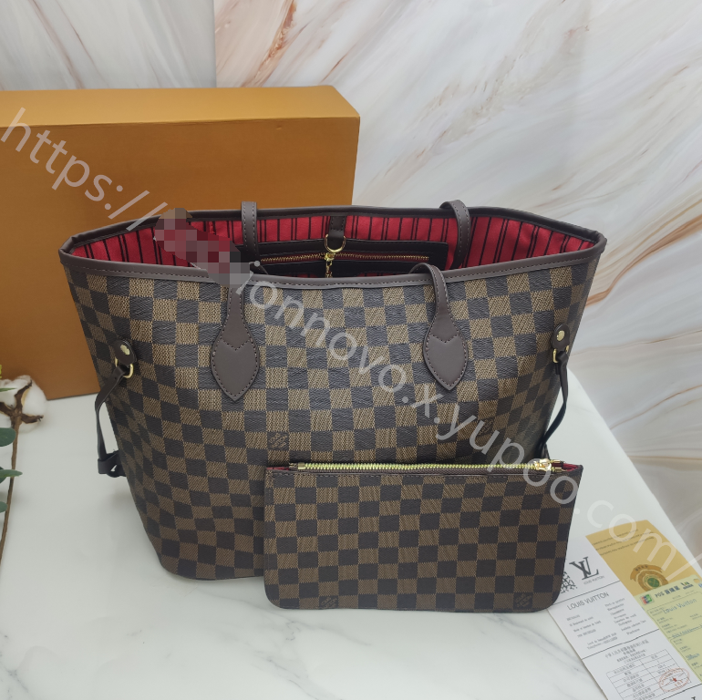 Louis Vuitton Checkerboard Tote – Brown / Dark Brown / Red Lining, original supplier catalogue view