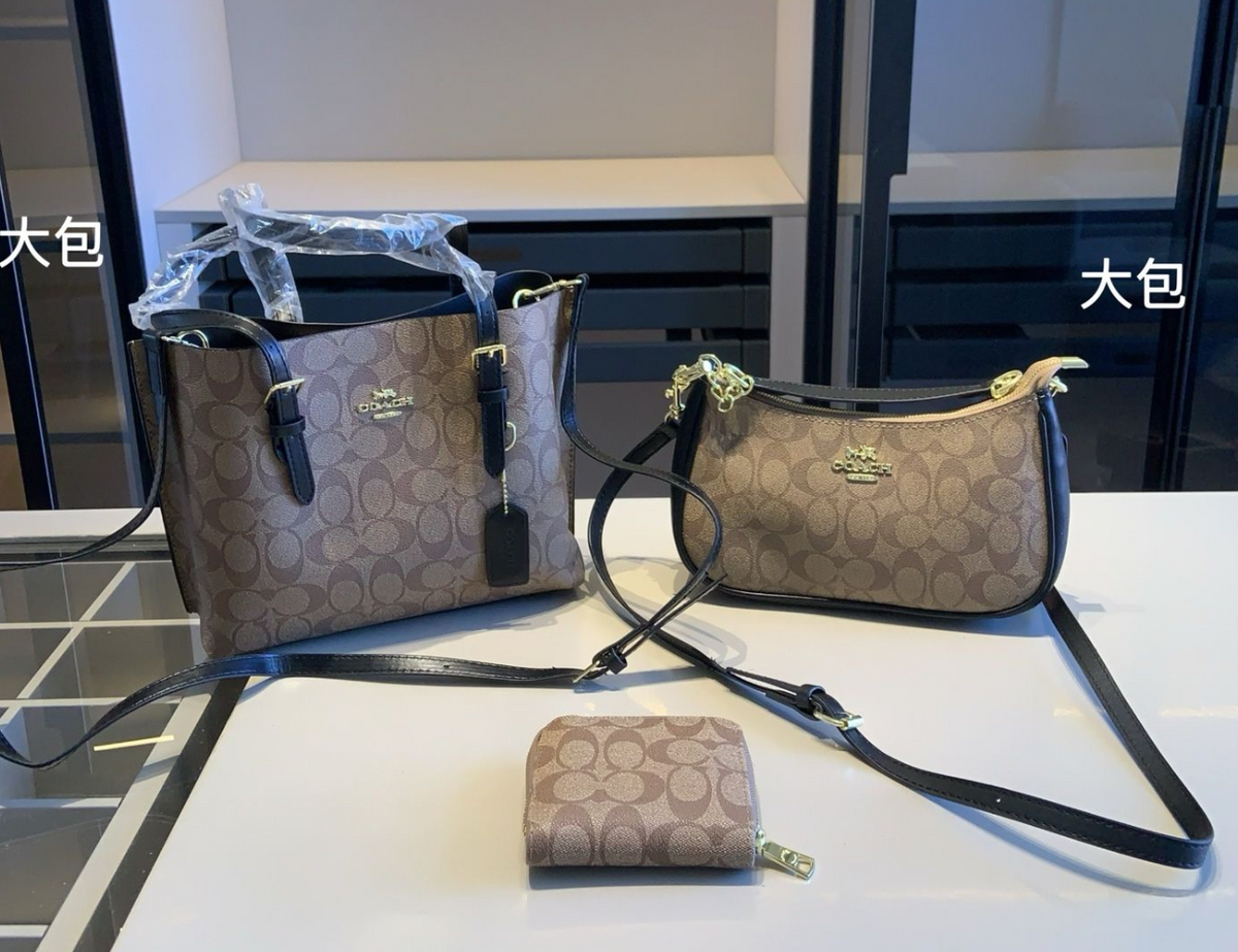 Coach Signature Tote – Khaki / Black, original supplier catalogue view