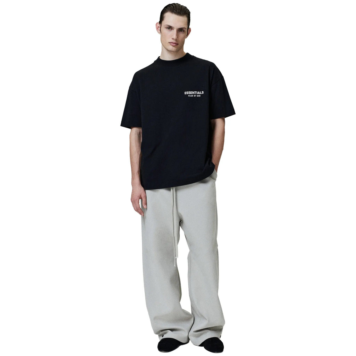 Essentials SS25 Classic Tee Jet Black — model front view