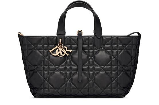 Dior Medium Dior Toujours Bag in 900 Noir — view 1