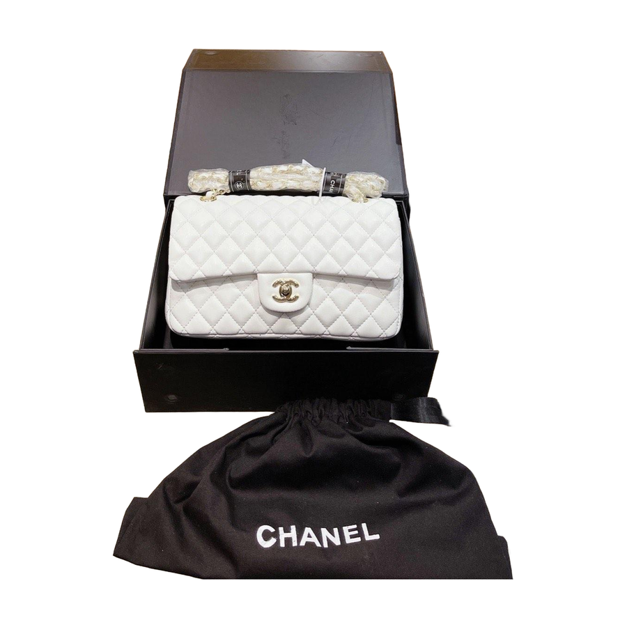 Diamond Quilted Chain Flap Shoulder Bag in White, supplier source view