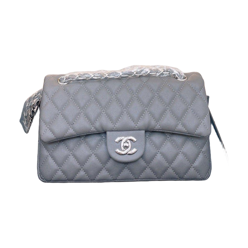 Grained Diamond Quilted Chain Flap Shoulder Bag in Gray, supplier source view