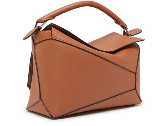 Loewe Medium Puzzle Edge bag in classic calfskin in Tan — view 2
