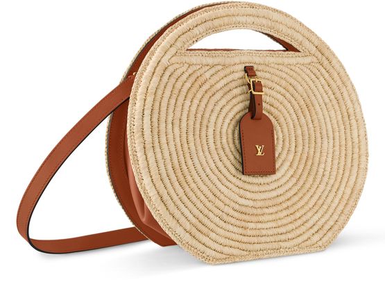 Louis Vuitton Around Me MM in Beige — view 2