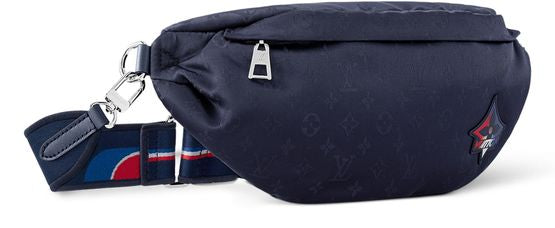Louis Vuitton Bumbag in Dark Blue — view 2