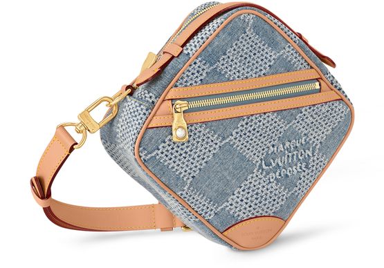 Louis Vuitton Chess Messenger in Turquoise — view 2