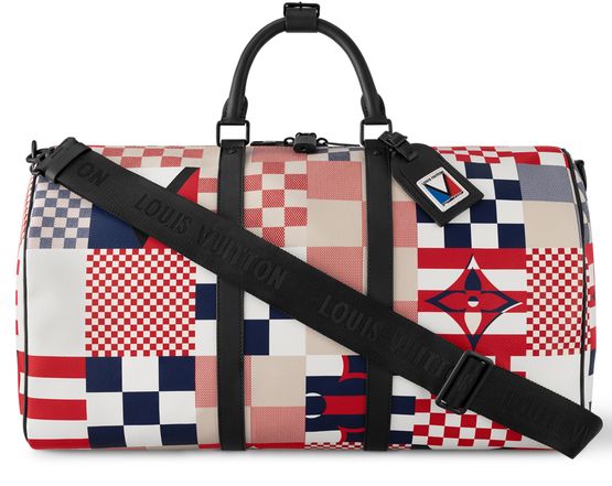 Louis Vuitton Keepall Bandoulière 50 in Red — view 1