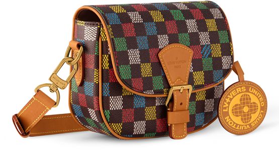 Louis Vuitton Montsouris Messenger PM in Brown — view 2