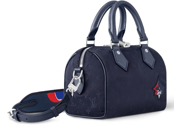 Louis Vuitton Speedy Bandoulière 20 in Dark Blue — view 2