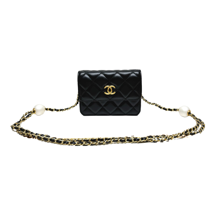 Chanel Diamond Quilted Mini Flap Bag with White-Bead-Detail Chain – Black