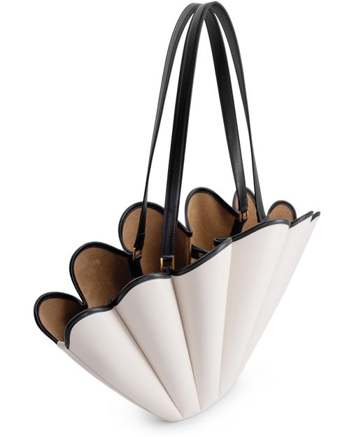 Mlouye Seashell tote bag in Off White — view 2