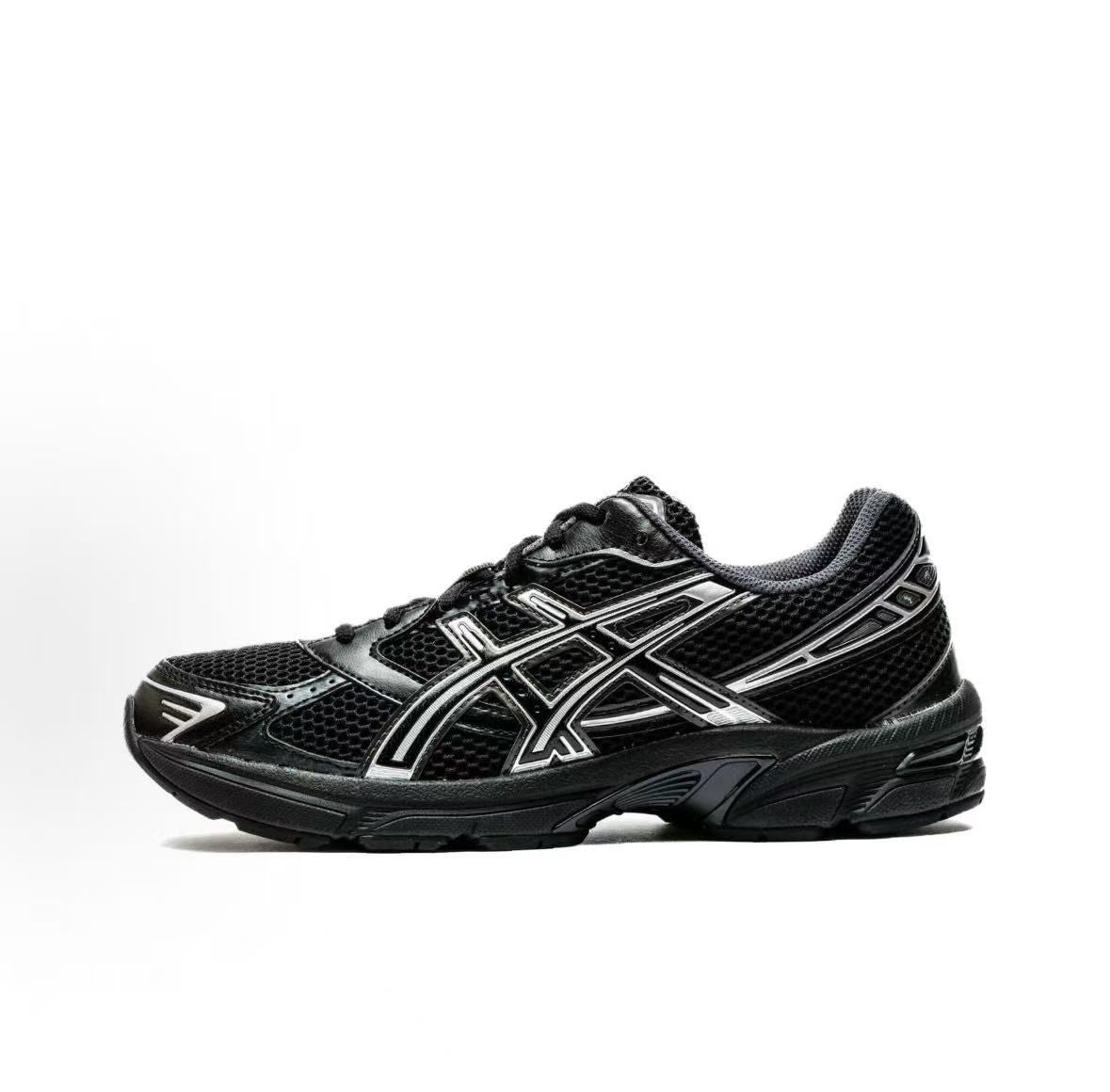 ASICS GEL-1130 Sneakers — Black / Silver — source catalog lateral side