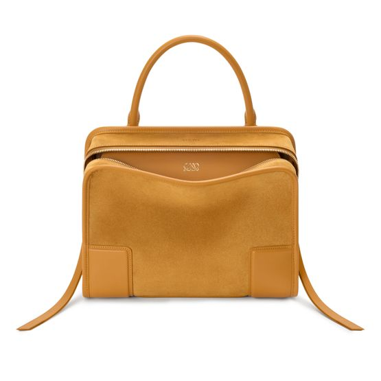 Loewe Medium Amazona 180 bag — Ochre