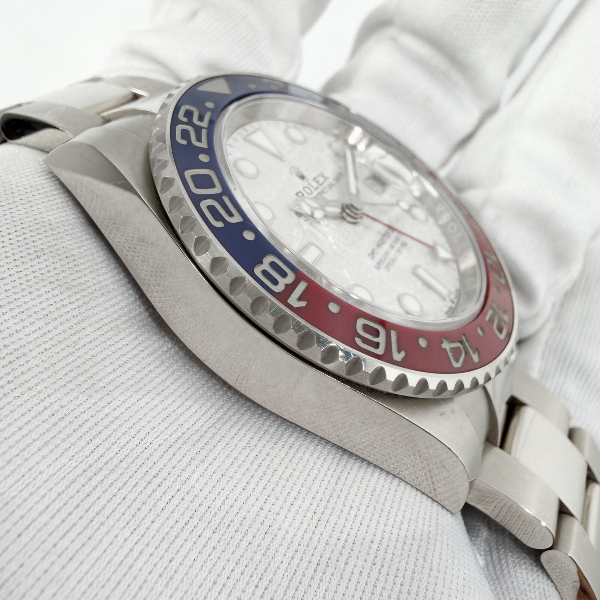 Rolex GMT-Master II patterned dial, view 2
