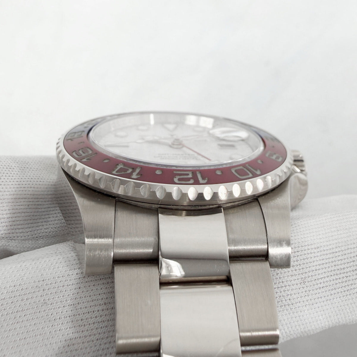 Rolex GMT-Master II patterned dial, view 4