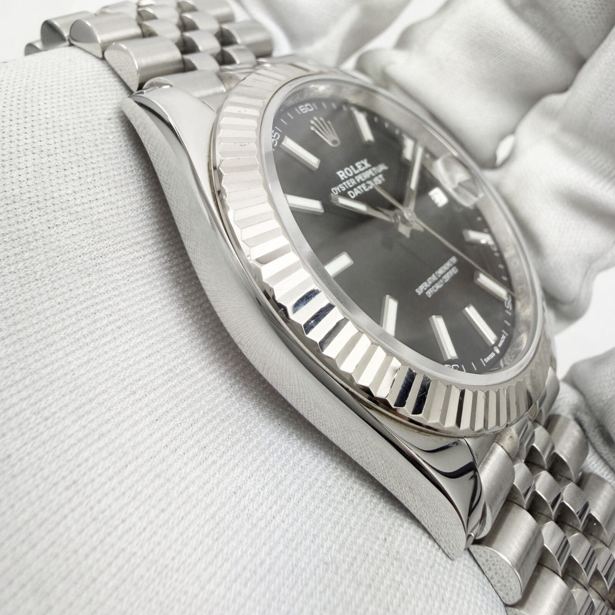 Rolex Datejust Black Dial Fluted Bezel Jubilee Bracelet, view 1