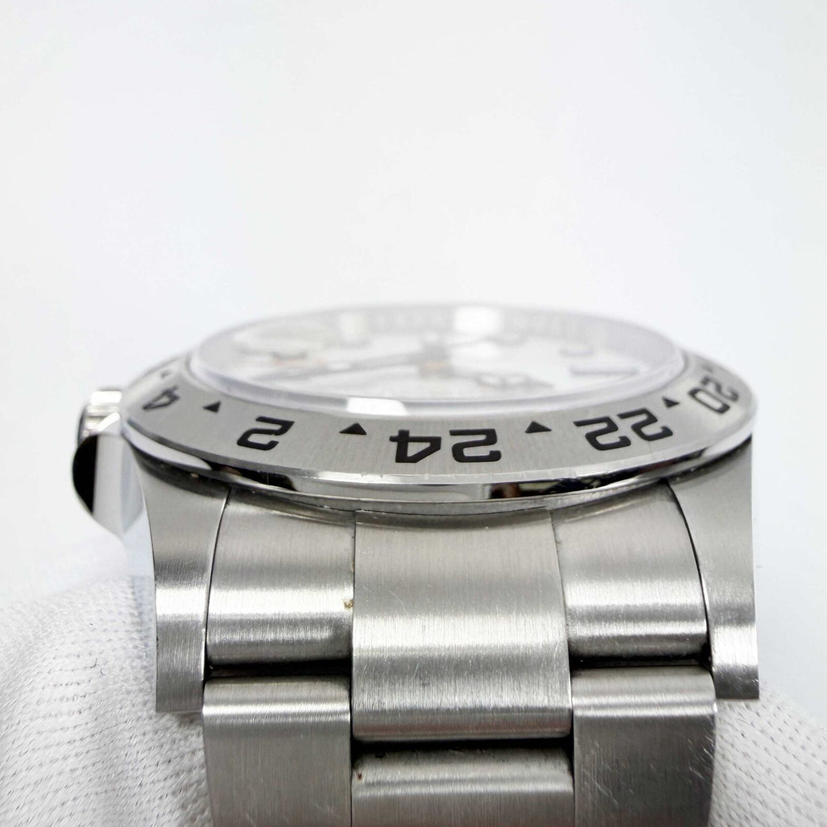 Rolex Explorer II white dial, view 5