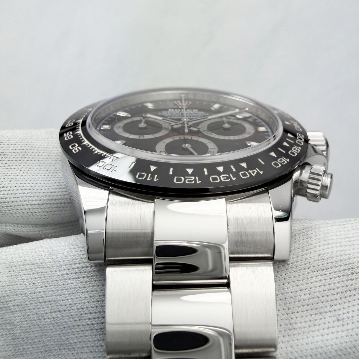 Rolex Daytona 116500LN-0002 Black Dial Oyster Bracelet, view 4